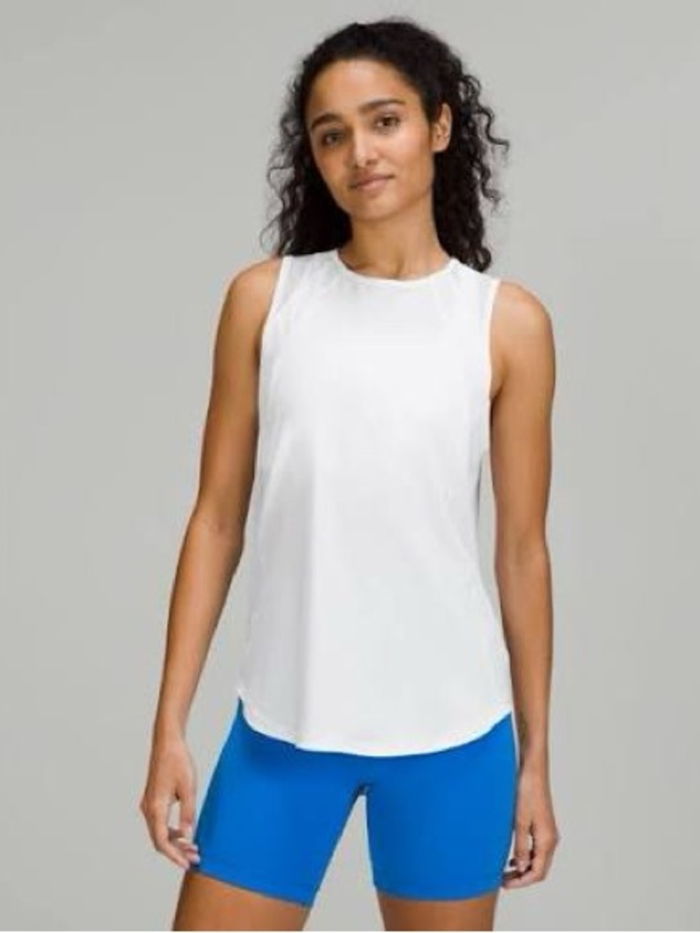 Lululemon White Sculpt Tank with Back Vent Sz 0